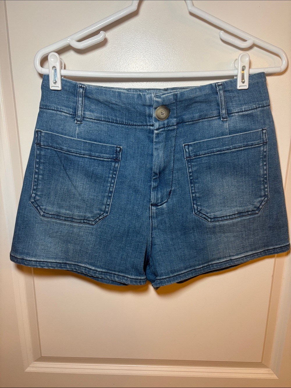 Maeve The Colette Short Women's Medium Blue Denim Patch-Pocket Size 29